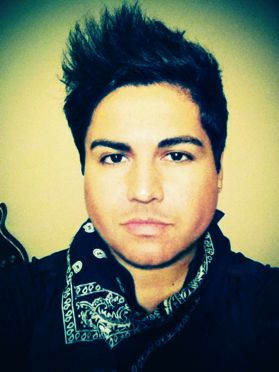 Portrait of musician Gabe Lopez